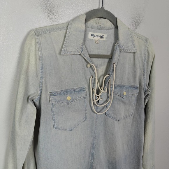 Madewell Chambray Top Women's XS Light Wash Lace Up Neckline Pockets - Picture 2 of 6